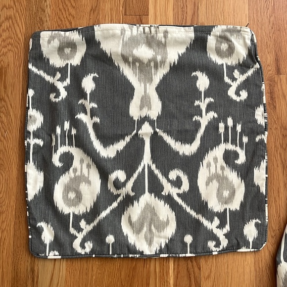 Gray and Cream Ikat Pillow Covers~Custom Made~ 20x20 ~ Set of 3 - Picture 1 of 5